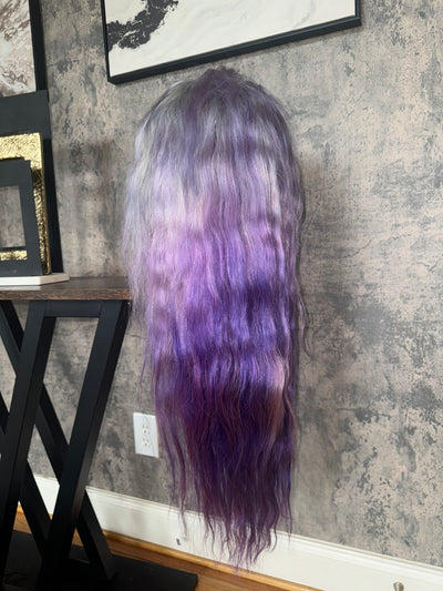 #2 purple ombré Brazilian 24 inch body wave